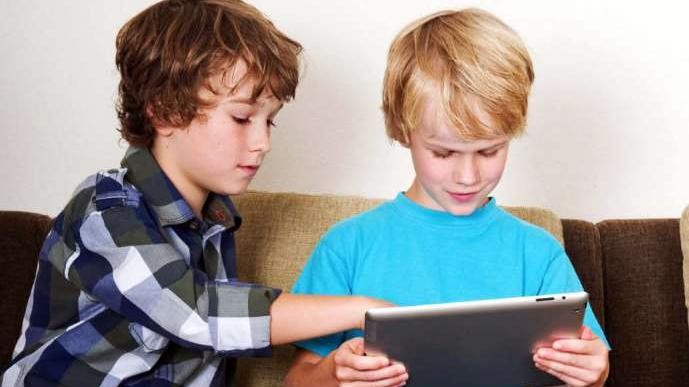 Debo limitar el uso de la tecnologìa a los chicos