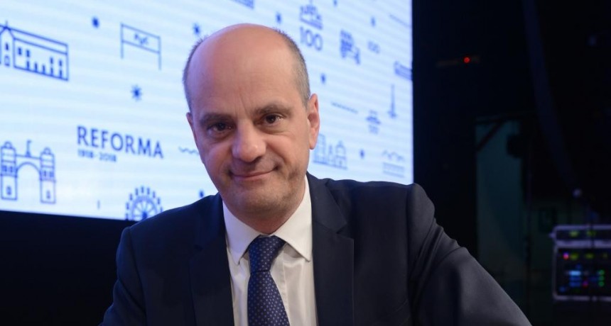 Francia basa el èxito educativo:Clases con menos niños y Examen oral 