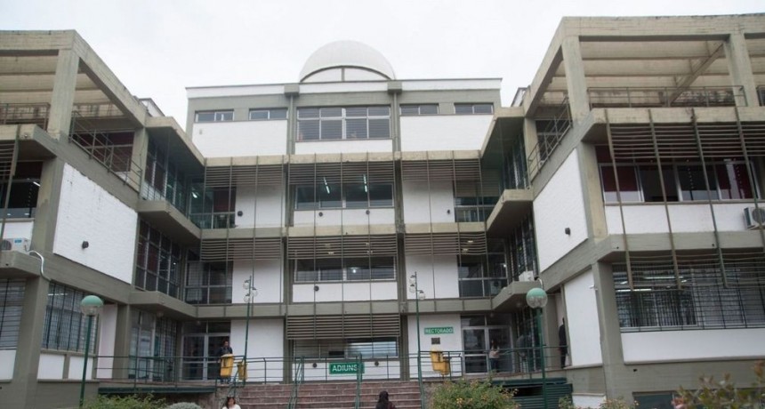 Estudiantes universitarios podrán acceder a los portales sin consumir datos