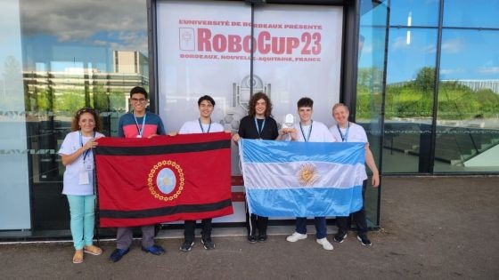 Estudiantes del IITA se destacaron en Francia