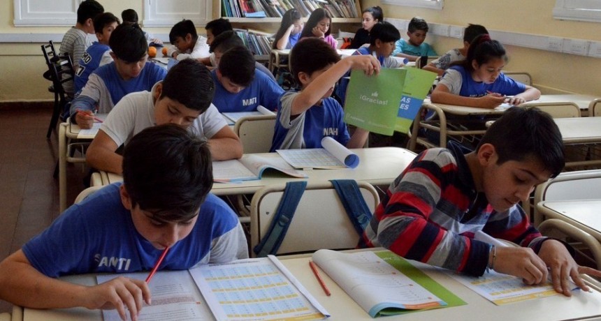 Evalúan matemática y Lengua en la primaria