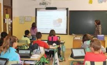 Las claves de la reforma educativa:Bajar la repitencia y deserción