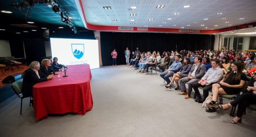 Estudiar la carrera de Software cursando online 