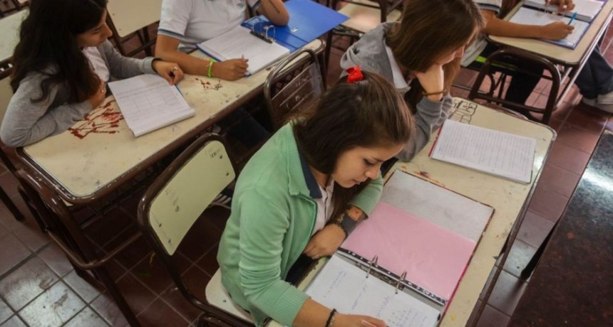 El aprender conocimiento está relacionado con la aceptación de docente 